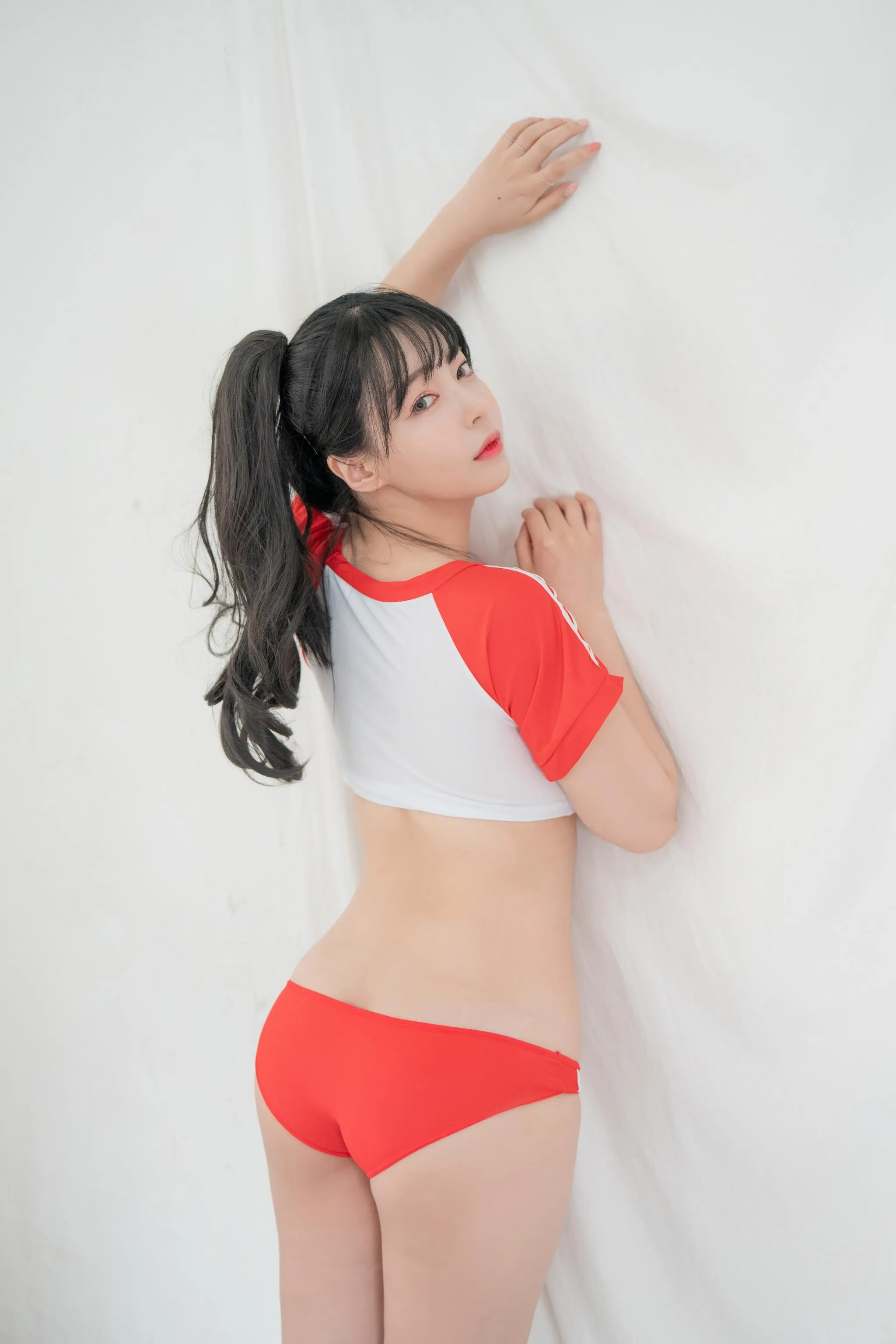 [CreamSoda] MoMo – NO.001 MoMo Vol.01 [154P]插图7